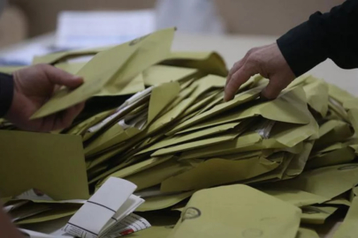 Seçimler ne zaman? 2027 deniyordu şimdi de yeni tarih gündemde