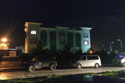 Van'da sokak köpeklerinin saldırısına uğrayan çocuk hayatını kaybetti