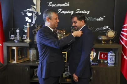 CHP, Arif Kocabıyık'ın üyeliğini askıya aldı