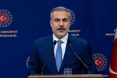 Dışişleri Bakanı Hakan Fidan Yunan mevkidaşı ile görüştü