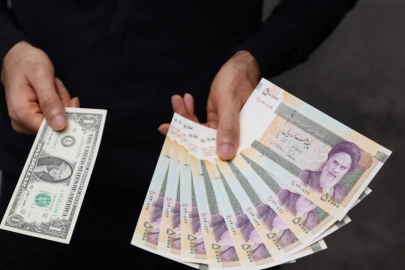 İran riyali çakıldı! Dolar karşısında tarihi dip seviyeyi gördü