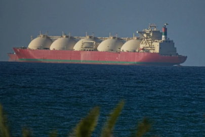 İranlı yetkili: İran ticaretinin yüzde 40’ı kara ve koridor yollarına aktarılabilir