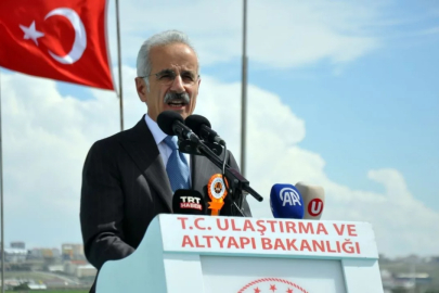 Bakan Uraloğlu: "Hızlı tren hattı ile Suudi Arabistan'a kadar gideceğiz"