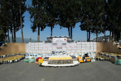 Bursa'da jandarma düğmeye bastı: Tonlarca kaçak tütün yakalandı!
