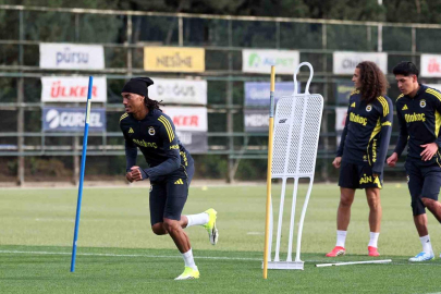 Fenerbahçe, Başakşehir maçı hazırlıklarını tamamladı