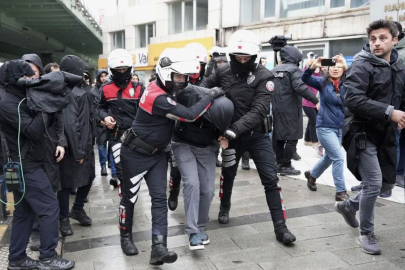 İstanbul Valiliği, 1 Mayıs gösterilerinde 575 kişinin gözaltına alındığını duyurdu