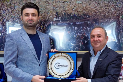 KIRCAALİSİAD'dan Bursaspor'a loca desteği