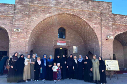 Batmanlı Kur'an kursu öğreticileri, Cizre'yi gezdi