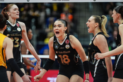 Eczacıbaşı Dynavit'i yenen VakıfBank, 7. kez CEV Şampiyonlar Ligi şampiyonu