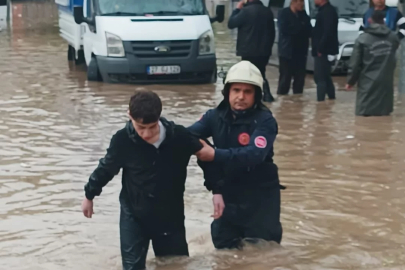 Gaziantep ve Şanlıurfa'da eğitime 'fırtına' engeli