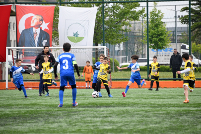 Osmangazi’de Çocuklar Sahada Buluştu
