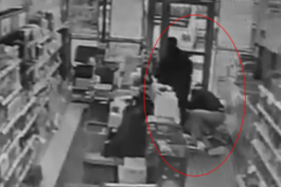 Kalp krizi geçiren vatandaşı hayata döndürdü