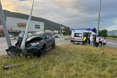 Aydın'da trafik kazası güvenlik kamerasınca kaydedildi