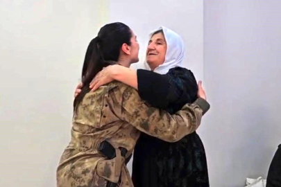 Mehmetçik’ten Şehit Annelerine Anlamlı Anneler Günü Ziyareti