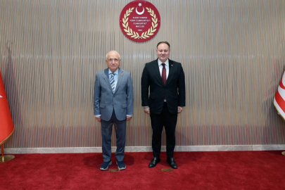 Cemil Çiçek'ten KKTC ziyareti