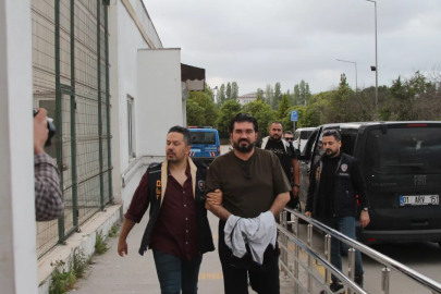 Gözaltına alınan Rasim Ozan Kütahyalı Adana'ya getirildi