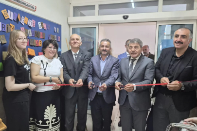 Turhan Tayan Anadolu Lisesi'nde "Okul Müzesi" ziyaretçilere kapılarını açtı...
