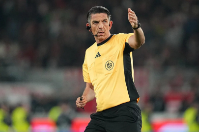 Deniz Aytekin, Bundesliga'da kariyerinin son maçını yönetecek