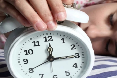 İnsanlar neden gece 03.00'te uyanır? Bilimsel nedeni şaşırttı