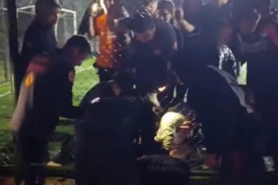 Halısahada maç yaparken tel koluna girdi
