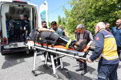 Elazığ'da trafik kazası: 2'si çocuk 5 yaralı