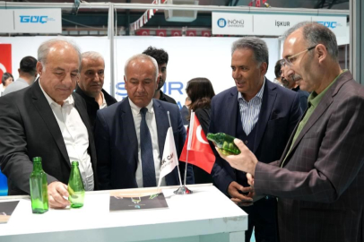 Rektörlerden İpekyolu Kariyer Fuarı'na ziyaret