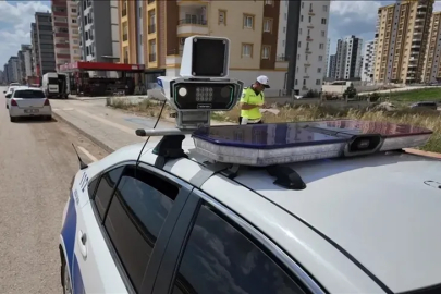 Bursa’da sürücülere radar uyarısı! Emniyet, denetim yapılacak yolları ve saatleri açıkladı