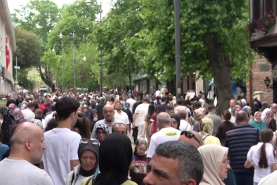 Bursa çarşısında bayram hareketliliği başladı!