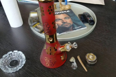 Gözaltına alınan ünlü isimlerin evlerinden çıkanlar şoke etti