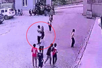 Öğrencisini heimlich manevrasıyla kurtardı...