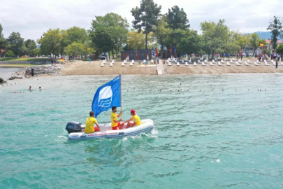 Bursa'da o plajlara gidenler yaşadı! Ücretsiz şezlong hizmeti resmen başlıyor...