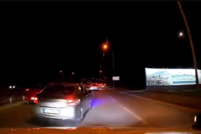 Bursa'da trafikte ölümle burun buruna getiren hareketler!