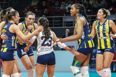 Fenerbahçe, 6 voleybolcuyla yollarını ayırdı