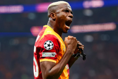 İşte Osimhen'i isteyen takım! Çuvalla parayı verip alacaklar