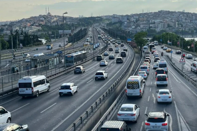 Tatil sonrası trafik yoğunluğu!