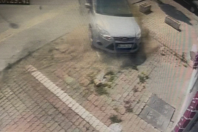 Bursa'da dehşet anları! Yaya geçidinden geçmek isterken...