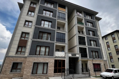 Kayseri'de annesiyle tartışan babasını bıçakladı