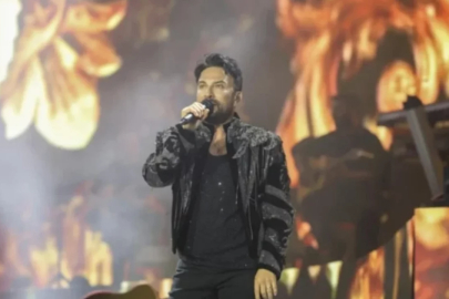 Tarkan'ın Ankara konserindeki hareketi gündem oldu!