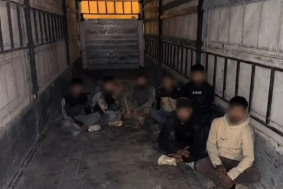 Hatay'da durdurulan tırdan çok sayıda göçmen çıktı