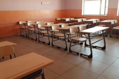 Bakan Tekin duyurdu! Cuma günü okullar tatil edildi