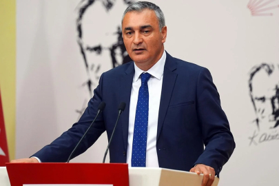 İhraçları açıklayan CHP Sözcüsü Müslim Sarı: Özgür Özel ile ilgili değerlendirme daha sonra yapılacak