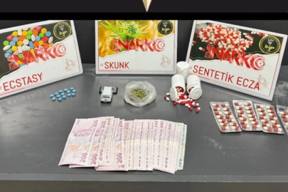 İzmir'de Narko Alan ekipleri zehir tacirlerine göz açtırmıyor: 13 tutuklama