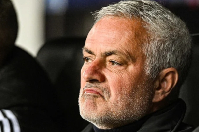Real Madrid, Jose Mourinho'yu resmen açıkladı