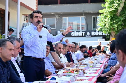 Yıldırım Belediye Başkanı Oktay Yılmaz, Anadolu Mahallesi’nde Esnafı Ziyaret Etti
