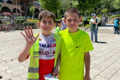 Bursa'da yüzlerce kişi pedal çevirdi!
