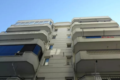 Evdeki kilitli oda kan donduran gerçeği ortaya çıkardı: Streç filme sarmış...