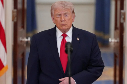 Trump’tan Beyrut saldırısına itidal çağrısı