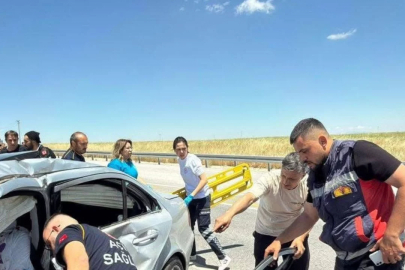 Afyonkarahisar'da feci kaza: 1 kişi ölü, 6 kişi yaralandı!