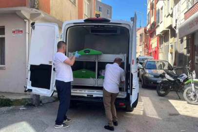 56 yaşındaki adam misafirliğe gittiği evde hayatını kaybetti