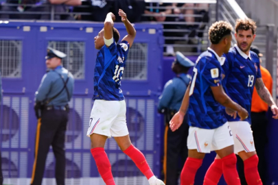 Fransa ikinci yarıda açıldı! Senegal'i 3 golle geçtiler